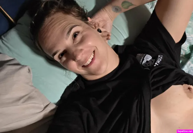 Lilithxthick OnlyFans Thumbnail #f2fcwYn4Rn