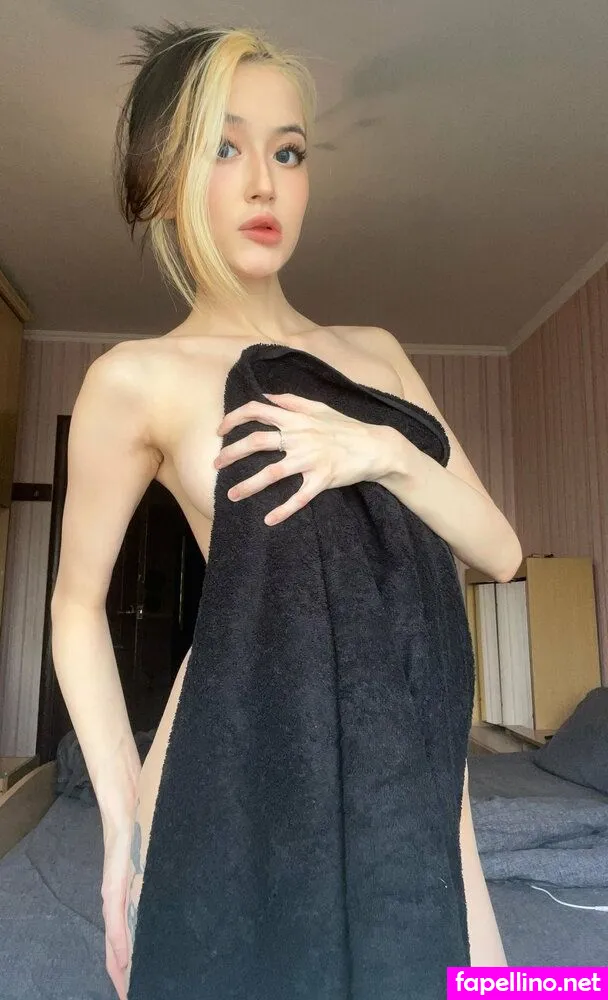 lilitveliar, veliar_summer Nude Leaked OnlyFans Photo #RcZwp90BR0