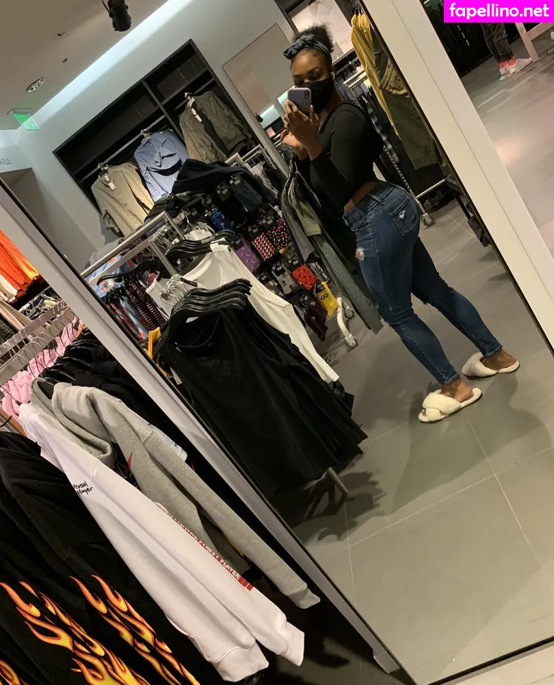 liliwashere Nude Leaked OnlyFans Photo #R1ov8dsjYu