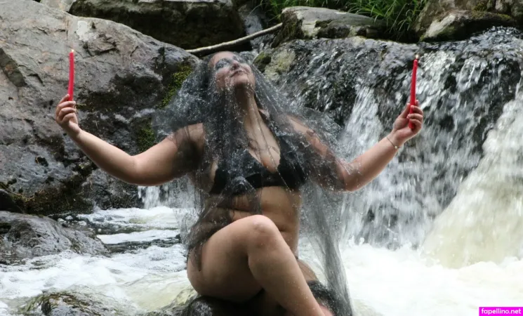 Lilknottygurl OnlyFans Thumbnail #zyv6YykJtr