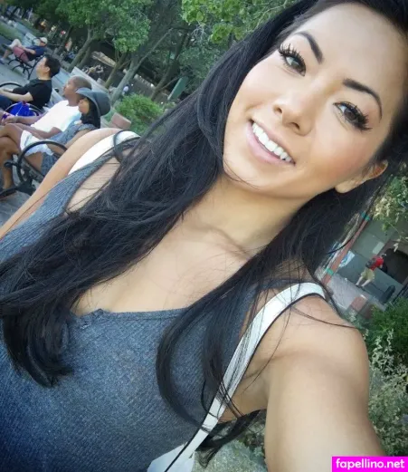 Lilkymchii OnlyFans Thumbnail #bIUZHKBaih