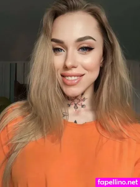 Lill Milana18 OnlyFans Thumbnail #VeeWG0r6ll