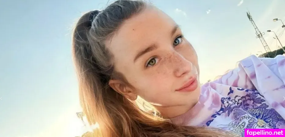 Lill Milana18 OnlyFans Thumbnail #rgB0ivM5cG