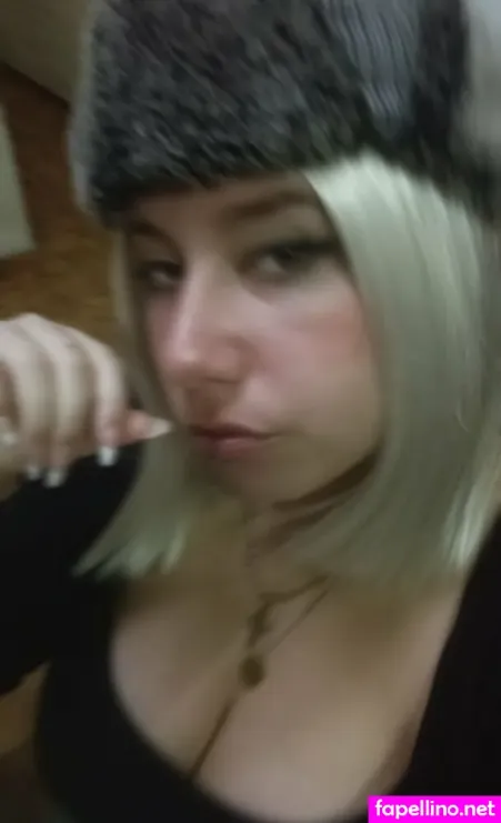 Lilladyraspberry OnlyFans Thumbnail #SToUOsg5xs