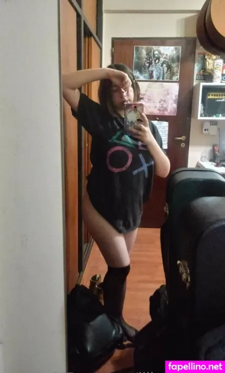 Lilladyraspberry OnlyFans Thumbnail #WRLR6HbBdF