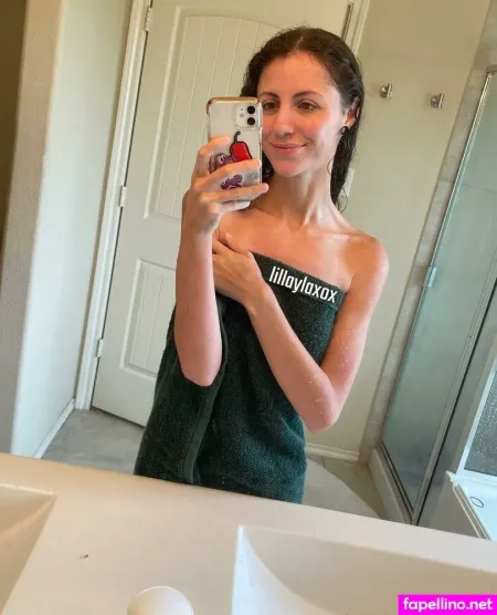 Lillaylaxo 3 OnlyFans Thumbnail #0IONhZloKi