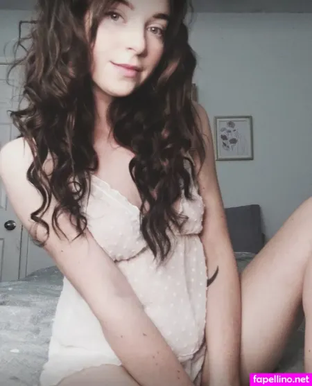 Lillexie OnlyFans Thumbnail #4KtpsvMwsL