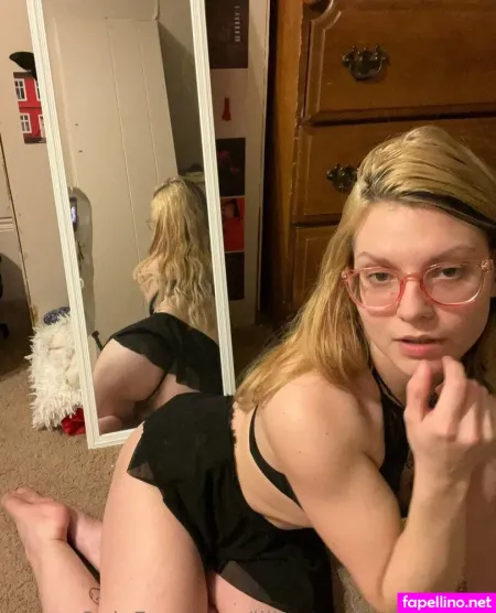 Lillexpfree OnlyFans Thumbnail #YqkFkMIXzJ