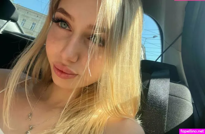 Lilli Clark OnlyFans Thumbnail #0yOAlm2hWI