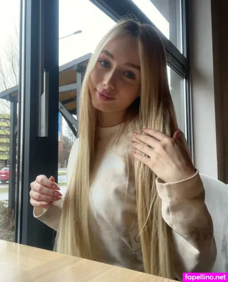 Lilli Clark OnlyFans Thumbnail #GLGOgNChlB