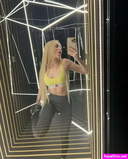 Lilli Clark OnlyFans Thumbnail #KE2DOjaYl6