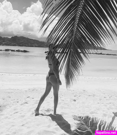 Lilli Hollunder Main Profile Photo