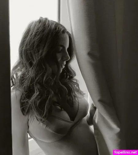 Lilli Hollunder OnlyFans Thumbnail #qQCyELbYEN