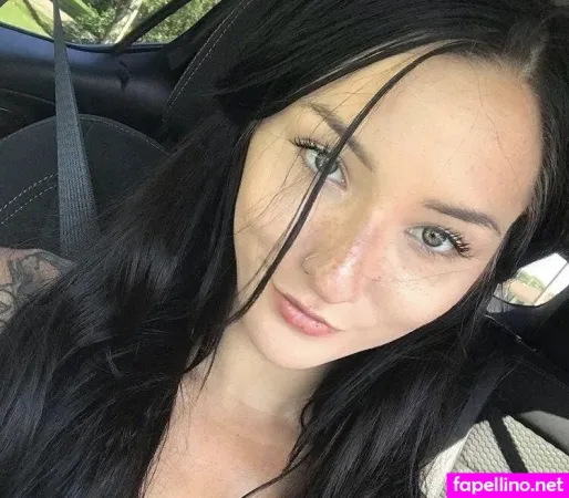 Lillian Diem 3 OnlyFans Thumbnail #7NDArgerZi