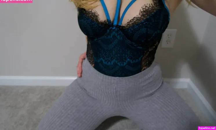 Lillian Foxxx OnlyFans Thumbnail #uQIKxl4Yrp