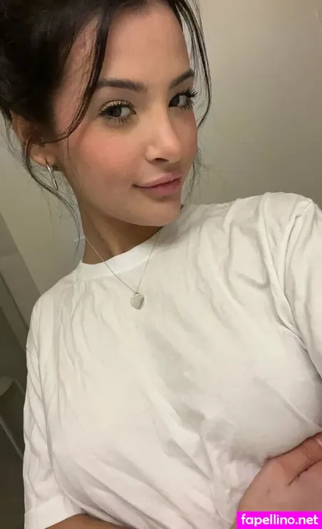 Lilliandelaney OnlyFans Thumbnail #8hOdJ5EzbE