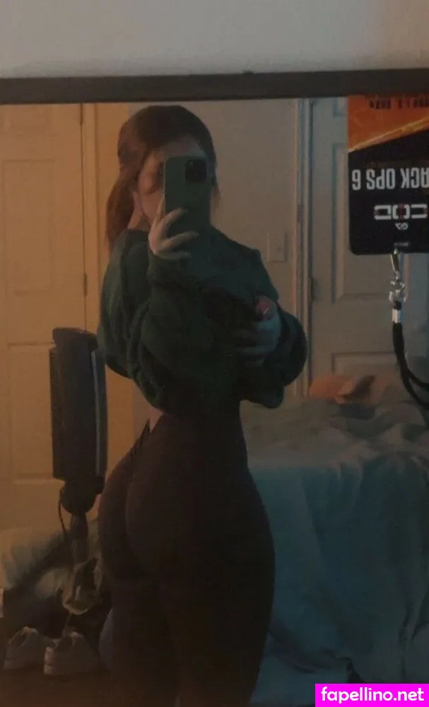 lillianfeet, lilly.leblanc Nude Leaked OnlyFans Photo #chzgPUHgIB