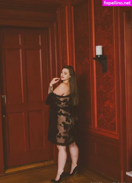 Lillias Right 10 OnlyFans Thumbnail #q59zs2Ci29
