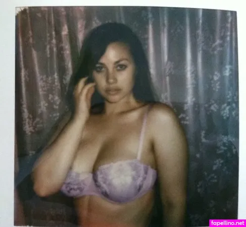 Lilliasright 1 OnlyFans Thumbnail #X76XUiv9Qh