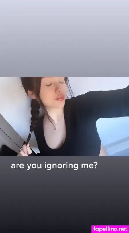 Lillie Anne Moore OnlyFans Thumbnail #E6QUvMJIn3