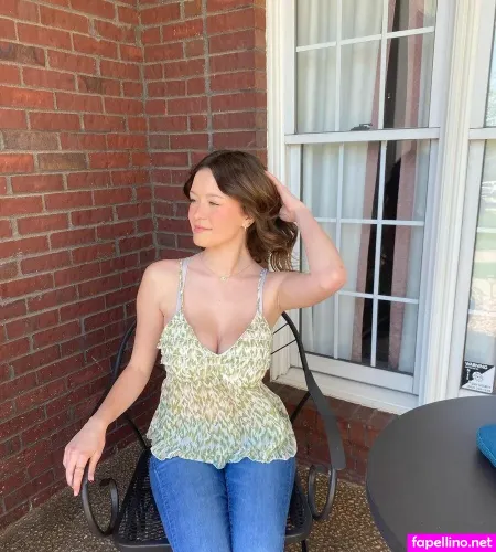 Lillie Goldman OnlyFans Thumbnail #U5ze8APPMu