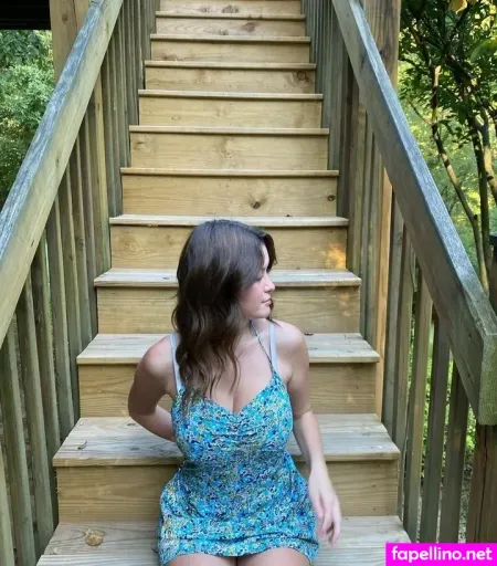 Lillie Goldman OnlyFans Thumbnail #hHUP6gfOms