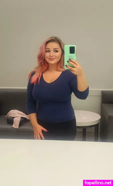 Lillie007 4 OnlyFans Thumbnail #YlQijHfmv0