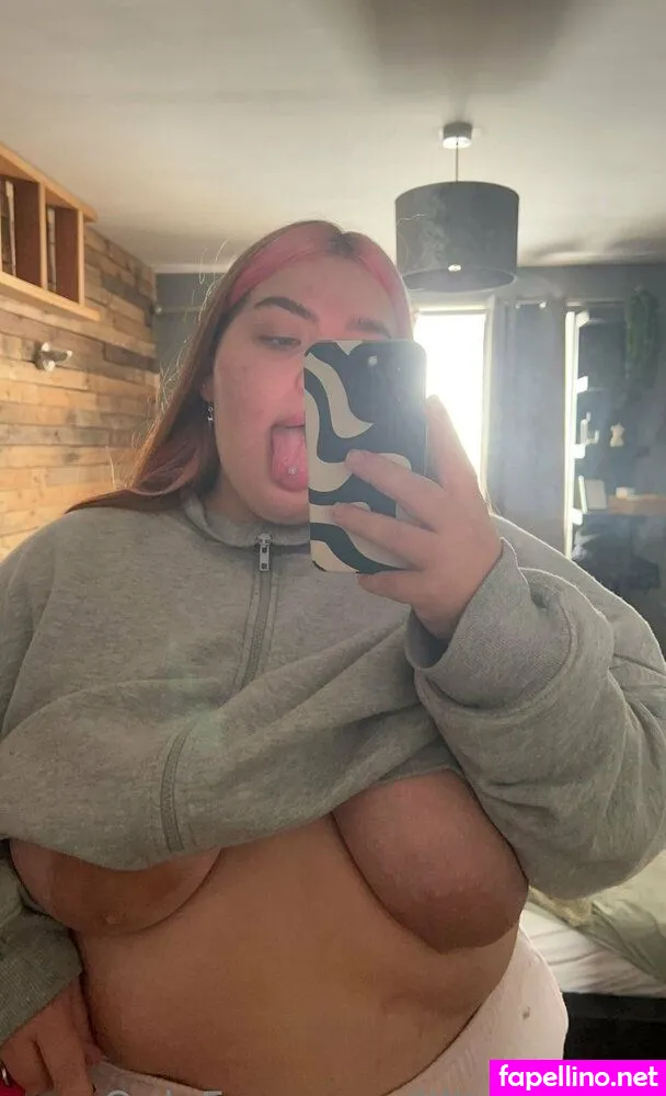 lilhoneyed, lilliehoneyy Nude Leaked OnlyFans Photo #LiRoAWJjtk
