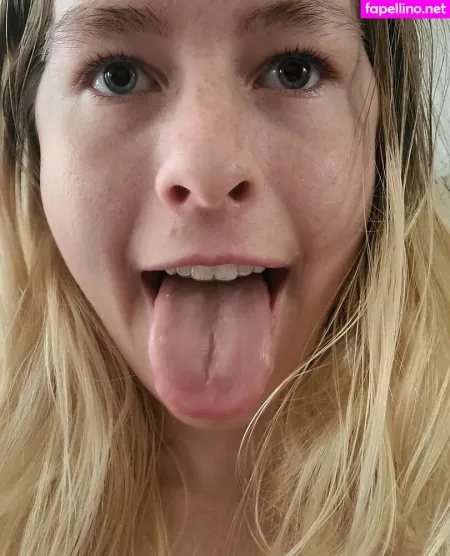Lillillylitxxx OnlyFans Thumbnail #Rj8dWfuW8l