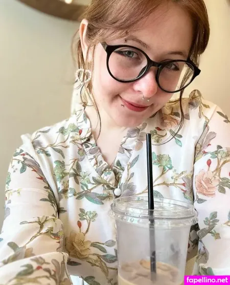 Lillily131 OnlyFans Thumbnail #Z0I4yiteDR