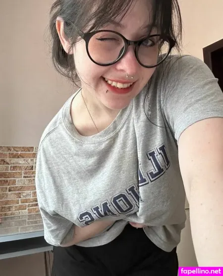 Lillily131 OnlyFans Thumbnail #rq3llefxay