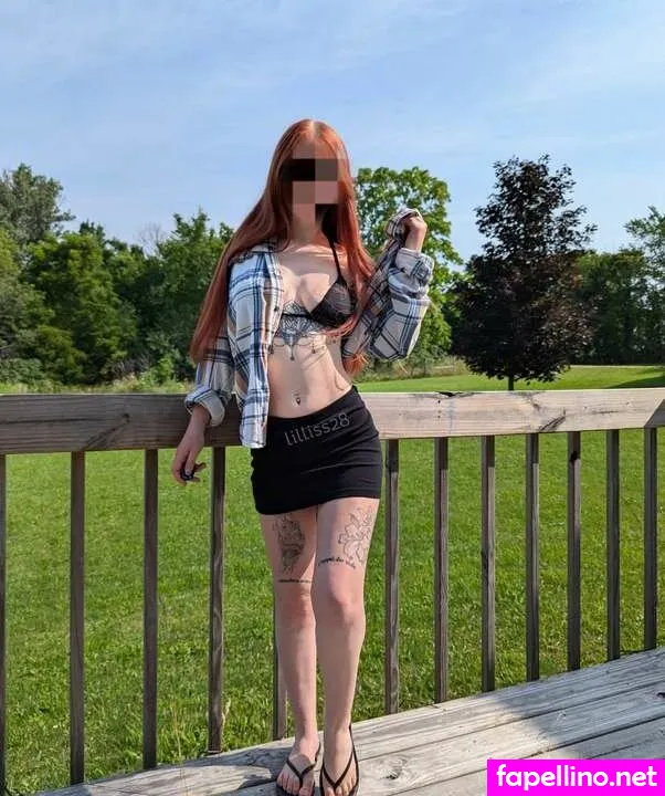 lilliss28, lilliss28vip, lissthelass Nude Leaked OnlyFans Photo #3drGKl86tk