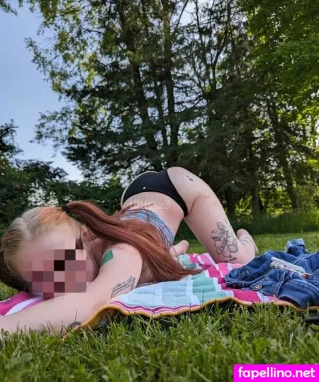 Lilliss28vip OnlyFans Thumbnail #YagTpOZQt8