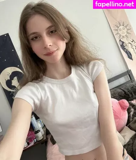 Lillith Xoxo OnlyFans Thumbnail #B8gJDUawss