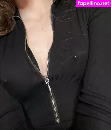 Lillith Xoxo OnlyFans Thumbnail #Y0t13PuTKI