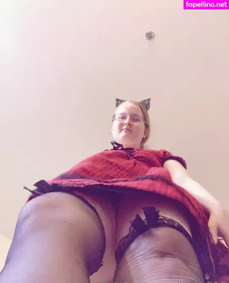 Lillith915 OnlyFans Thumbnail #LZe4iuO1Z8