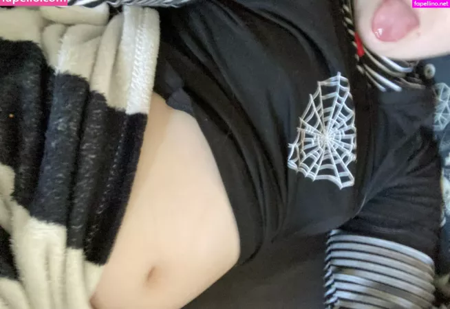 Lillith915 OnlyFans Thumbnail #PFvp8MP7d8