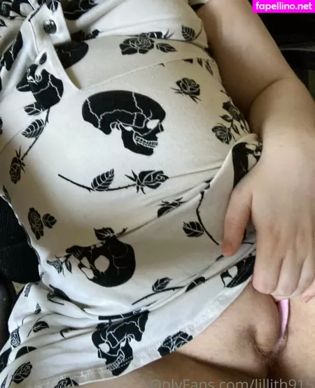 Lillith915 OnlyFans Thumbnail #SbyDlUX42B