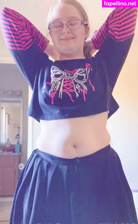 Lillith915 OnlyFans Thumbnail #c5ADBw4b7V