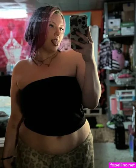 Lilllbrieee OnlyFans Thumbnail #j38IF2NMP9