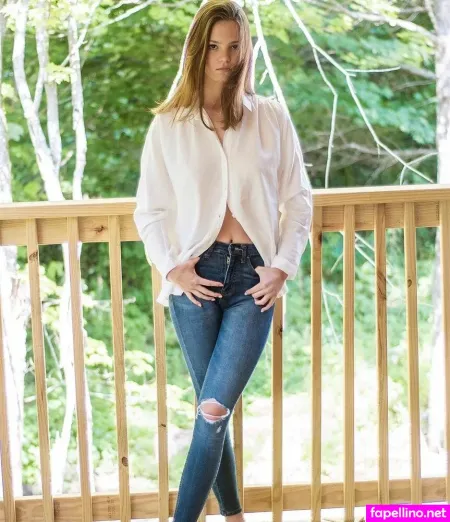 Lilly Ackerman OnlyFans Thumbnail #LdEtWBAxfc