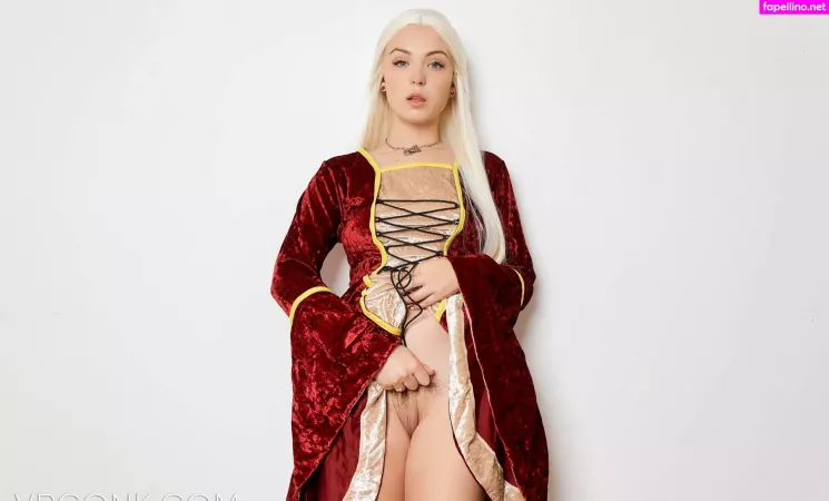 Lilly Bell OnlyFans Thumbnail #0OXorM5evJ