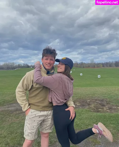 Lilly Breton OnlyFans Thumbnail #BL1FZQtCPN