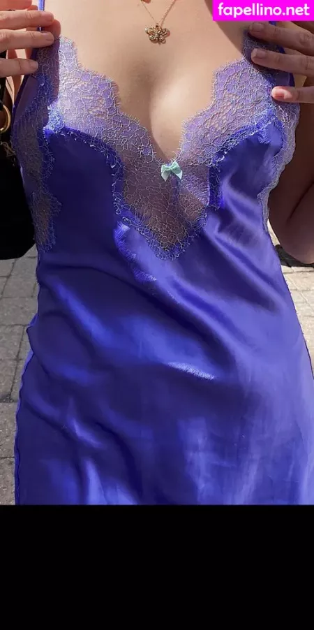 Lilly Breton OnlyFans Thumbnail #U7TYXS9WIR