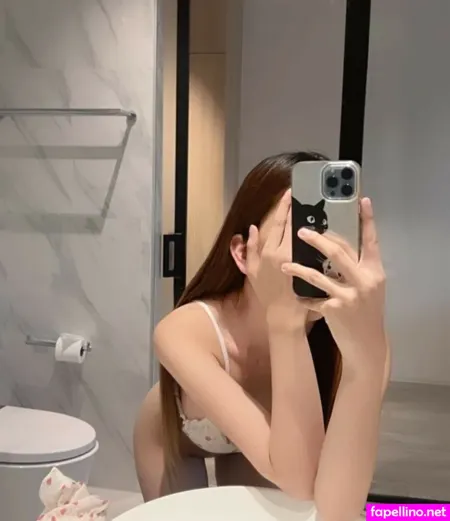 Lilly Kamolnicha OnlyFans Thumbnail #ngvEP5ivGc