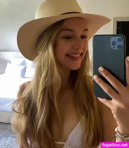 Lilly Krug OnlyFans Thumbnail #yohYYcu66g