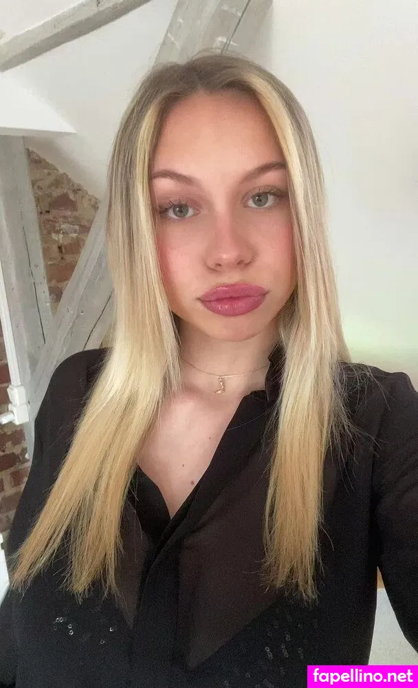 lilly_marie_lms Nude Leaked OnlyFans Photo #1msvxBpjmB