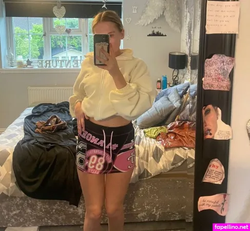 Lilly N OnlyFans Thumbnail #AvLKooO6Ac