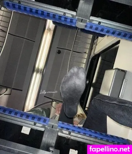 Lilly Rosee23 OnlyFans Thumbnail #mLFkCBS33F