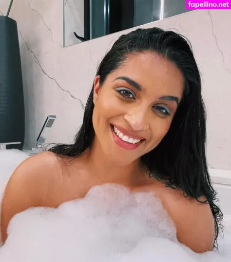 Lilly Singh OnlyFans Thumbnail #nM8a9mS3Ag